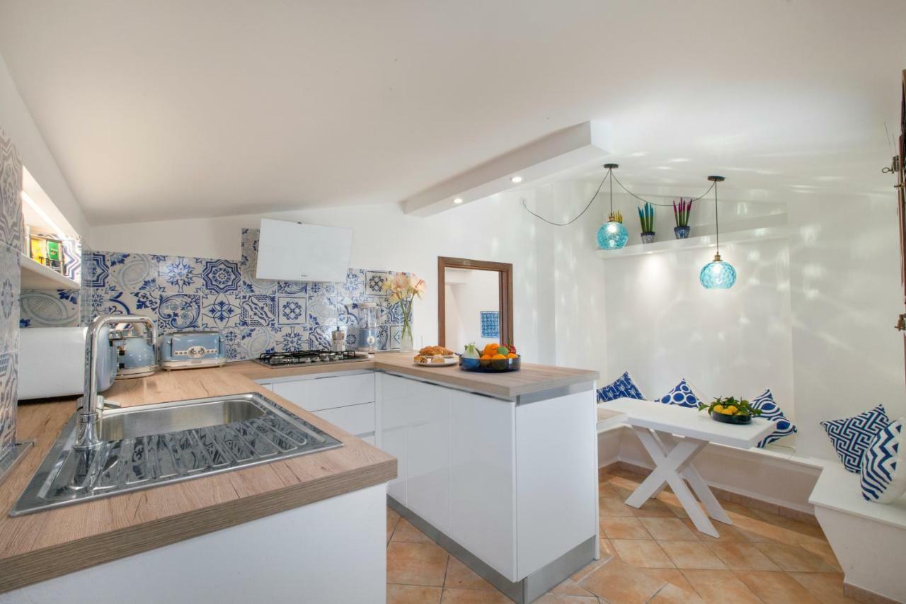 Maison Due Golfi Sant'Agata sui due Golfi Eksteriør billede